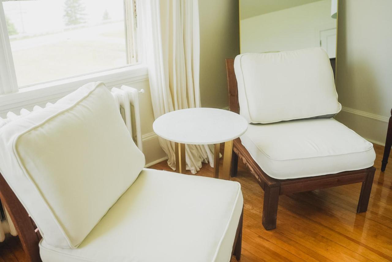 Bellview Luxury Suites บัดเดค ภายนอก รูปภาพ